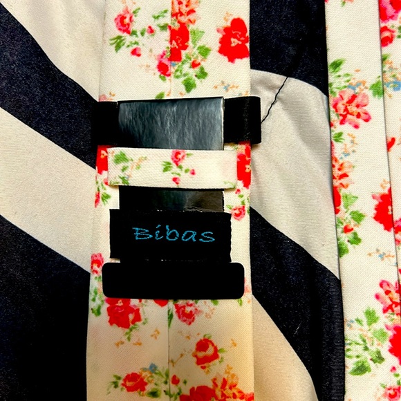 NWOT Bibas Slim floral tie - Picture 3 of 4